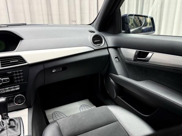 Mercedes-Benz C-Класс III (W204) Рестайлинг с пробегом 2012 года, цена 1 599 000 рублей, 181350 км, седан, Автокод Объявления