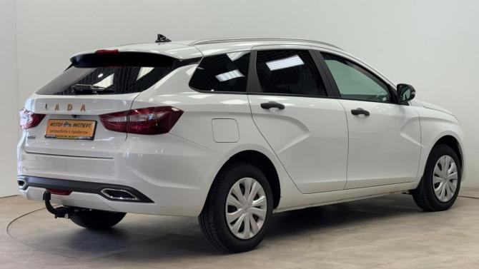 Lada (ВАЗ) Vesta I Рестайлинг (NG) с пробегом 2024 года, цена 1 420 000 рублей, 11133 км, универсал, Автокод Объявления