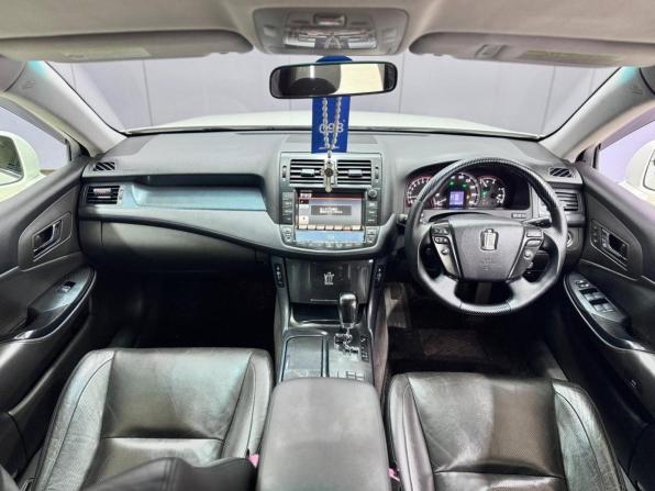 Toyota Crown XIII (S200) с пробегом 2008 года, цена 2 099 000 рублей, 194030 км, седан, Автокод Объявления