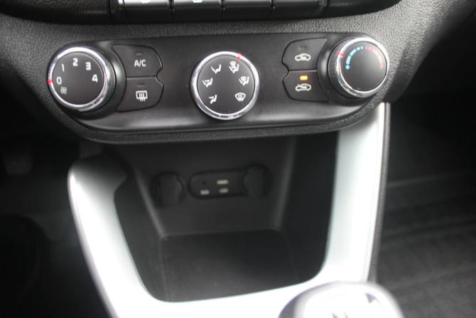 Kia Ceed II с пробегом 2015 года, цена 1 100 000 рублей, 103000 км, хэтчбек, Автокод Объявления