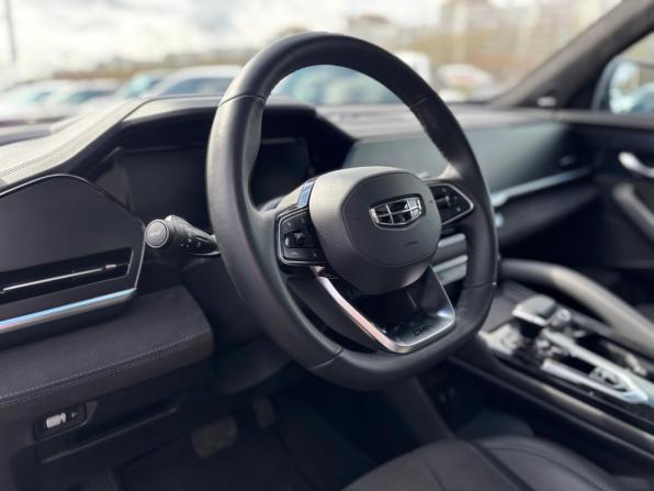 Geely Monjaro I с пробегом 2024 года, цена 3 150 000 рублей, 55000 км, внедорожник, Автокод Объявления