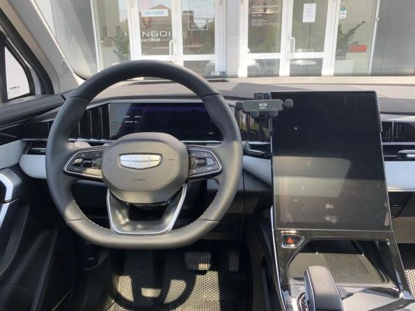Geely Atlas II с пробегом 2024 года, цена 2 845 000 рублей, 12861 км, внедорожник, Автокод Объявления