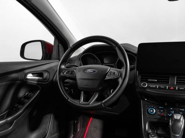 Ford Focus III Рестайлинг с пробегом 2016 года, цена 1 190 000 рублей, 86000 км, хэтчбек, Автокод Объявления