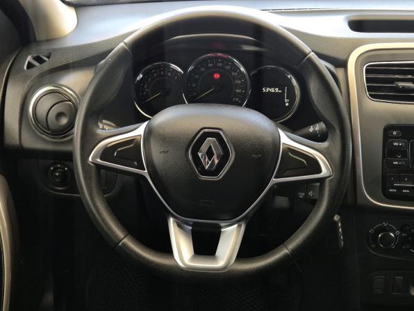Renault Logan II Рестайлинг с пробегом 2020 года, цена 1 279 000 рублей, 53469 км, седан, Автокод Объявления