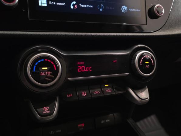 Kia Rio IV Рестайлинг с пробегом 2020 года, цена 1 494 000 рублей, 180539 км, седан, Автокод Объявления