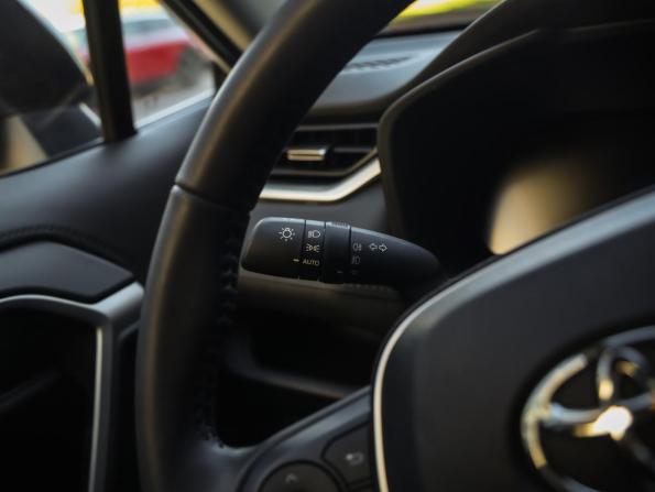 Toyota RAV4 V (XA50) с пробегом 2025 года, цена 3 823 777 рублей, 25000 км, внедорожник, Автокод Объявления