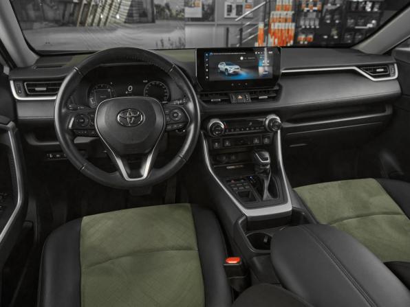 Toyota RAV4 V (XA50) с пробегом 2024 года, цена 3 649 000 рублей, 33500 км, внедорожник, Автокод Объявления