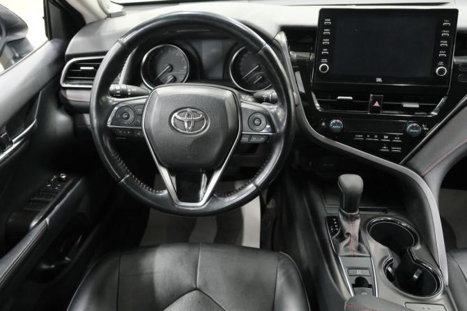 Toyota Camry VIII (XV70) Рестайлинг с пробегом 2021 года, цена 3 489 000 рублей, 62900 км, седан, Автокод Объявления