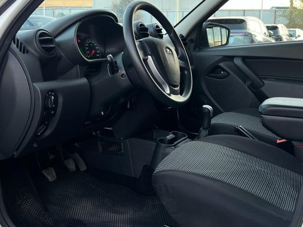 Lada (ВАЗ) Granta I с пробегом 2018 года, цена 757 000 рублей, 48056 км, седан, Автокод Объявления