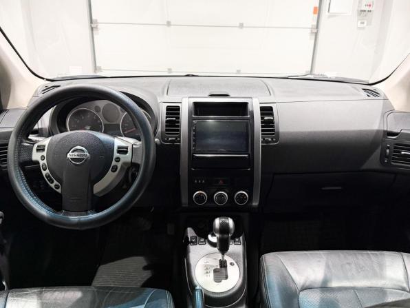 Nissan X-Trail II Рестайлинг с пробегом 2010 года, цена 1 055 000 рублей, 302693 км, внедорожник, Автокод Объявления