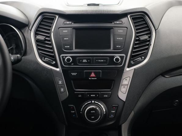 Hyundai Santa Fe III Рестайлинг с пробегом 2015 года, цена 1 632 000 рублей, 266000 км, внедорожник, Автокод Объявления