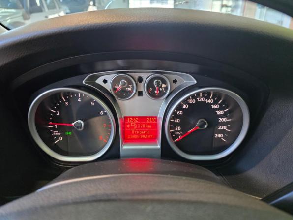 Ford Focus II Рестайлинг с пробегом 2008 года, цена 421 000 рублей, 297385 км, седан, Автокод Объявления