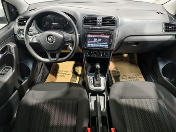Volkswagen Polo V Рестайлинг с пробегом 2016 года, цена 1 185 000 рублей, 110650 км, седан, Автокод Объявления