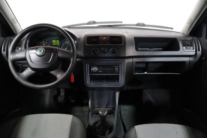 Skoda Fabia II Рестайлинг с пробегом 2012 года, цена 299 000 рублей, 256000 км, хэтчбек, Автокод Объявления