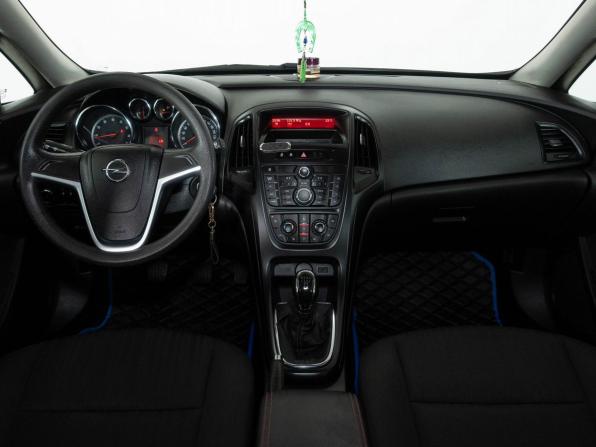 Opel Astra J Рестайлинг с пробегом 2014 года, цена 630 000 рублей, 185000 км, хэтчбек, Автокод Объявления