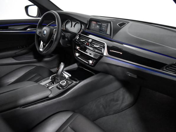 BMW 5 серии VII (G30/G31/G38) с пробегом 2018 года, цена 2 247 300 рублей, 193389 км, седан, Автокод Объявления