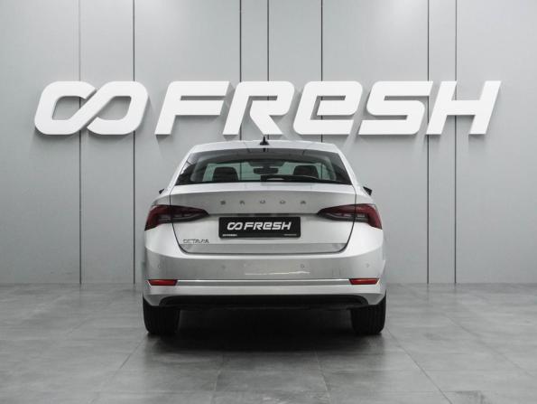 Skoda Octavia IV (A8) с пробегом 2021 года, цена 2 169 000 рублей, 120426 км, лифтбек, Автокод Объявления