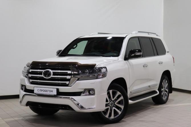 Toyota Land Cruiser 200 Series Рестайлинг 2 с пробегом 2017 года, цена 7 950 000 рублей, 101832 км, внедорожник, Автокод Объявления