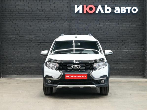 Lada (ВАЗ) Largus I Рестайлинг с пробегом 2024 года, цена 1 410 000 рублей, 15277 км, универсал, Автокод Объявления