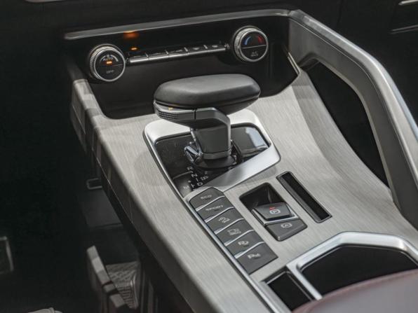 Geely Coolray I с пробегом 2023 года, цена 1 890 000 рублей, 28500 км, внедорожник, Автокод Объявления