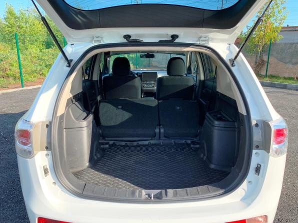 Mitsubishi Outlander III с пробегом 2012 года, цена 1 230 000 рублей, 215876 км, внедорожник, Автокод Объявления