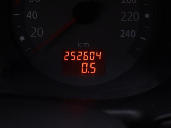 Renault Symbol I Рестайлинг с пробегом 2006 года, цена 240 000 рублей, 252604 км, седан, Автокод Объявления