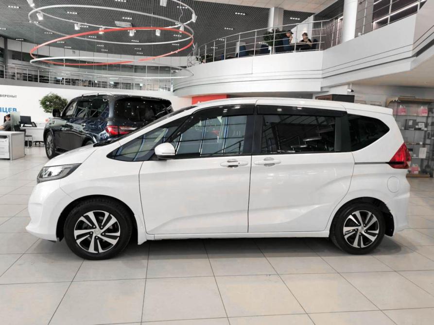 Honda Freed II Казань  - изображение 10