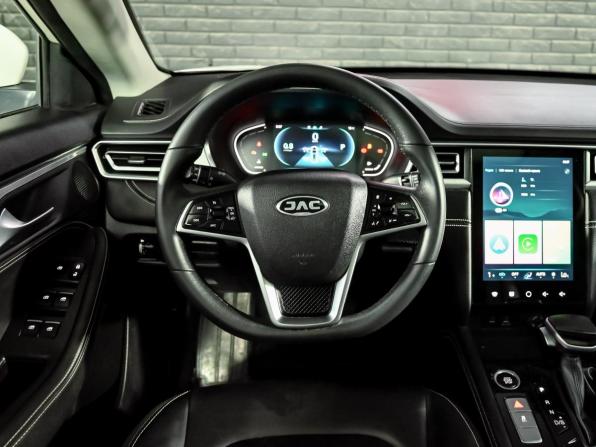 JAC J7 I с пробегом 2023 года, цена 1 050 000 рублей, 90335 км, хэтчбек, Автокод Объявления
