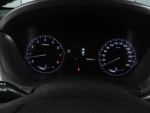 Hyundai Genesis II с пробегом 2014 года, цена 2 075 000 рублей, 225974 км, седан, Автокод Объявления