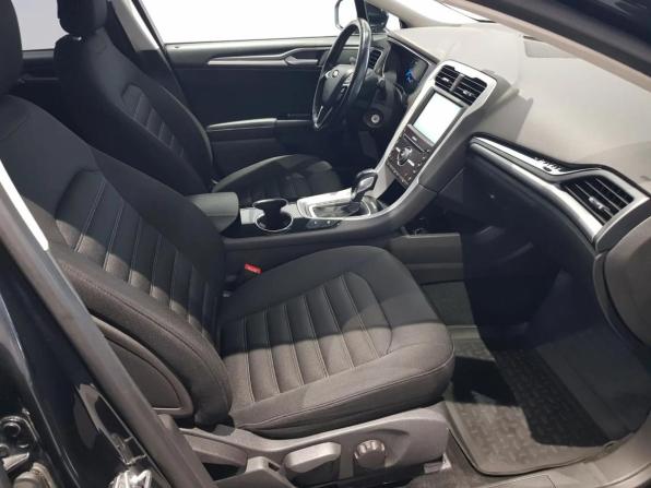 Ford Mondeo V с пробегом 2015 года, цена 1 099 000 рублей, 224000 км, седан, Автокод Объявления