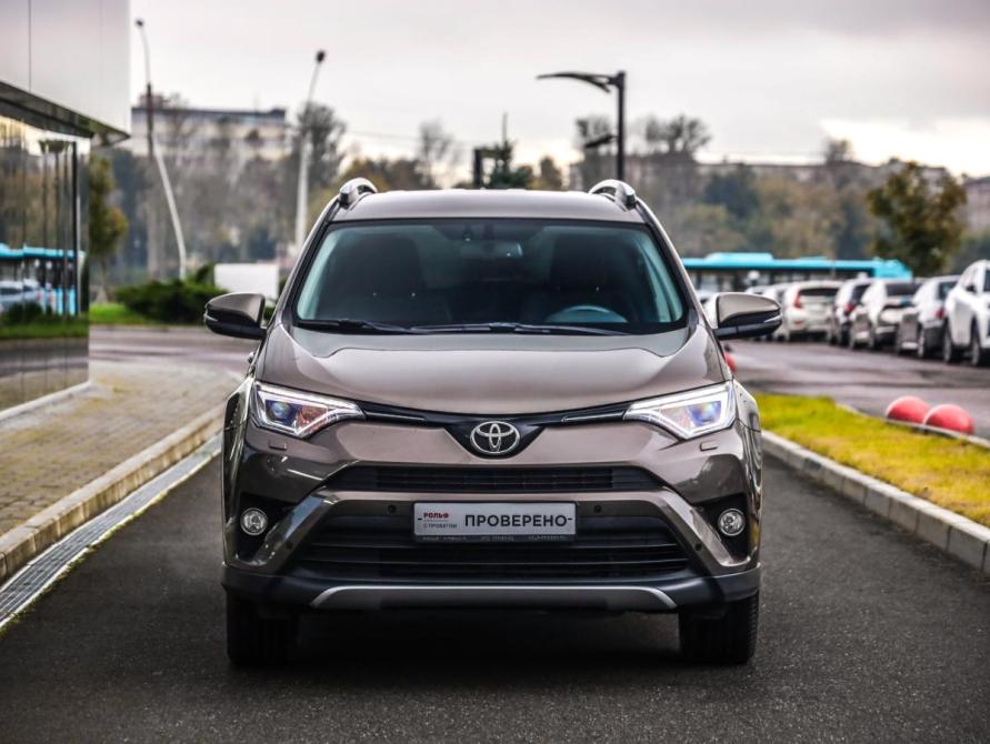 Toyota RAV4 IV (XA40) Рестайлинг Санкт-Петербург  - изображение 4