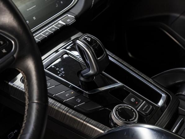 Geely Atlas Pro с пробегом 2023 года, цена 1 990 000 рублей, 84443 км, внедорожник, Автокод Объявления