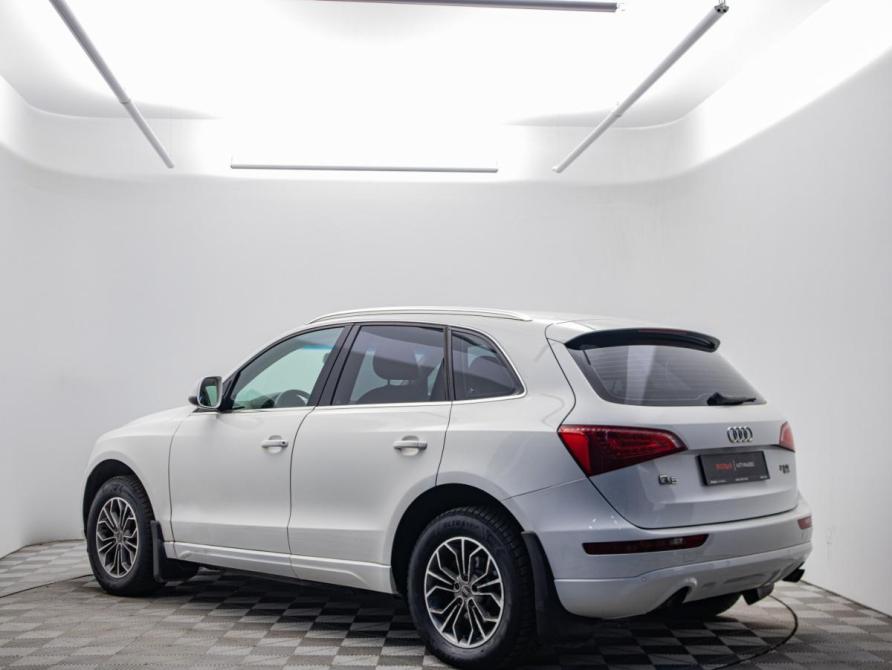 Audi Q5 I (8R) Москва  - изображение 7