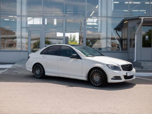 Mercedes-Benz C-Класс III (W204) Рестайлинг с пробегом 2012 года, цена 1 380 000 рублей, 205653 км, седан, Автокод Объявления