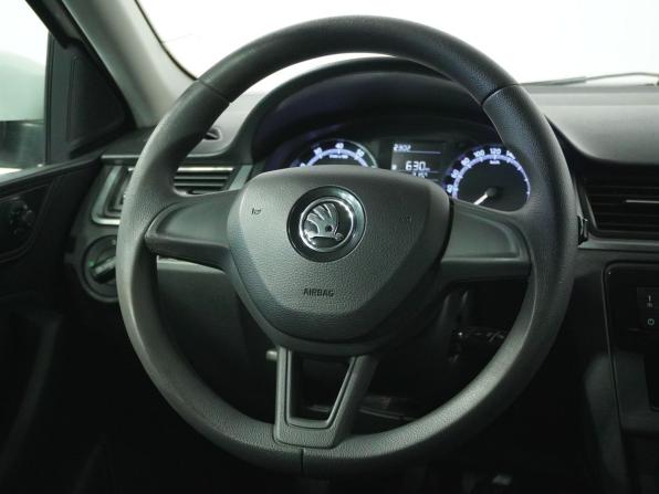 Skoda Rapid I Рестайлинг с пробегом 2018 года, цена 998 000 рублей, 188000 км, лифтбек, Автокод Объявления