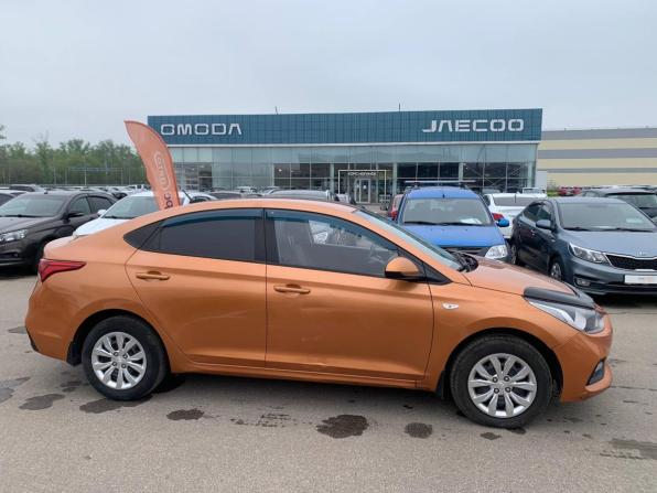 Hyundai Solaris II с пробегом 2017 года, цена 1 084 000 рублей, 166515 км, седан, Автокод Объявления