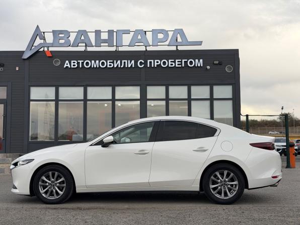 Mazda 3 IV (BP) с пробегом 2019 года, цена 1 930 000 рублей, 151000 км, седан, Автокод Объявления