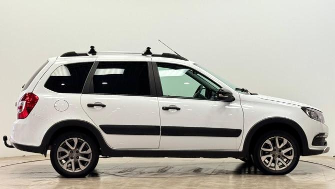 Lada (ВАЗ) Granta I Рестайлинг с пробегом 2023 года, цена 825 000 рублей, 48496 км, универсал, Автокод Объявления