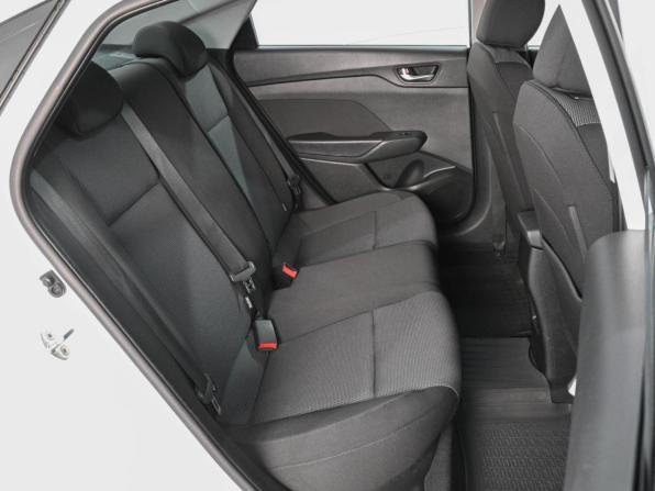 Hyundai Solaris II Рестайлинг с пробегом 2021 года, цена 1 615 000 рублей, 124198 км, седан, Автокод Объявления