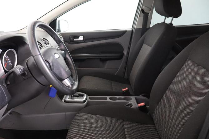 Ford Focus II Рестайлинг с пробегом 2011 года, цена 649 000 рублей, 218000 км, седан, Автокод Объявления