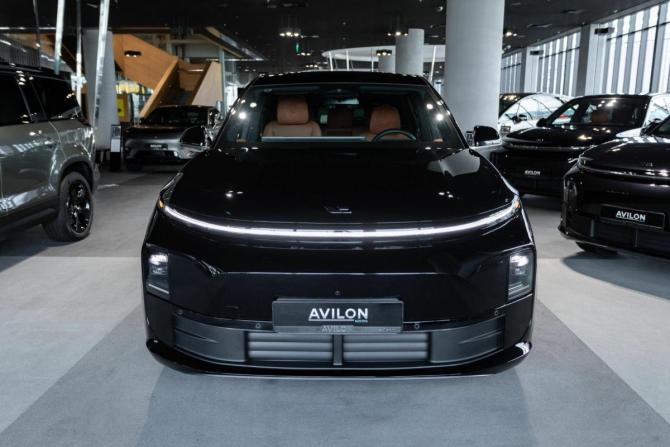 Новый Li Auto (Lixiang) L6 2025 года, цена 8 445 510 рублей, внедорожник, Автокод Объявления