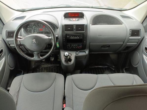 Peugeot Expert II Рестайлинг с пробегом 2016 года, цена 1 469 000 рублей, 164174 км, минивэн, Автокод Объявления