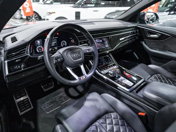 Audi Q8 I (4M) с пробегом 2021 года, цена 9 900 000 рублей, 49275 км, внедорожник, Автокод Объявления