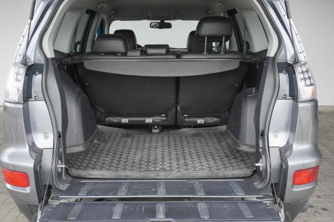 Mitsubishi Outlander II Рестайлинг с пробегом 2012 года, цена 1 465 000 рублей, 245854 км, внедорожник, Автокод Объявления