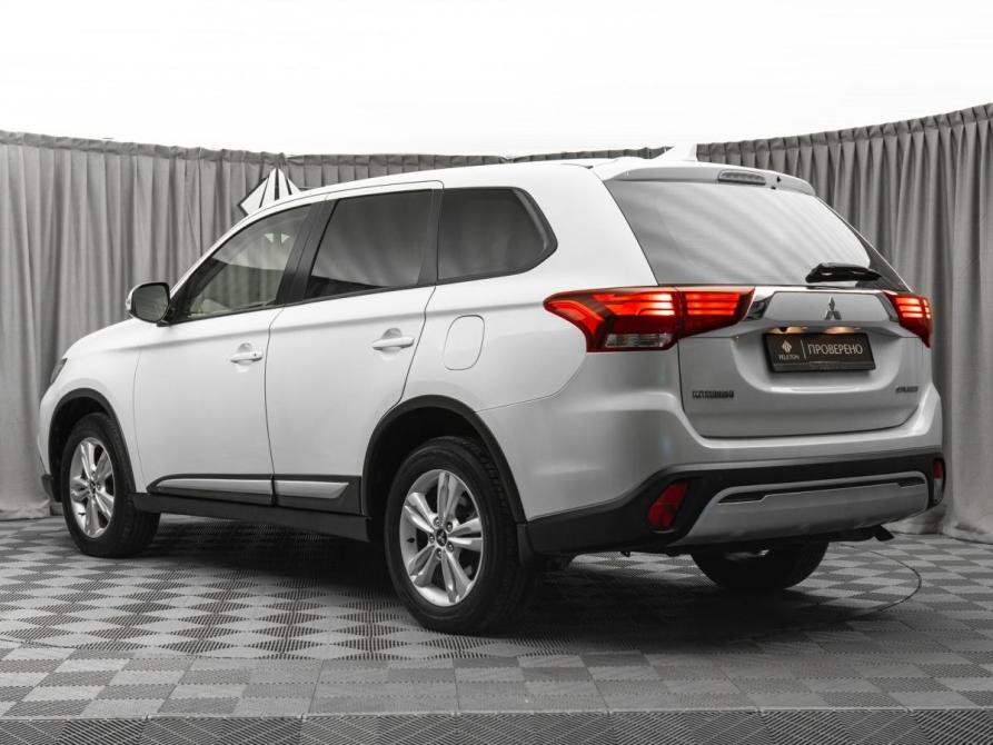 Mitsubishi Outlander III Рестайлинг 3 Москва  - изображение 4