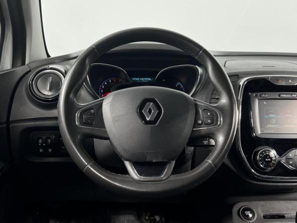 Renault Kaptur I с пробегом 2017 года, цена 1 215 000 рублей, 203929 км, внедорожник, Автокод Объявления