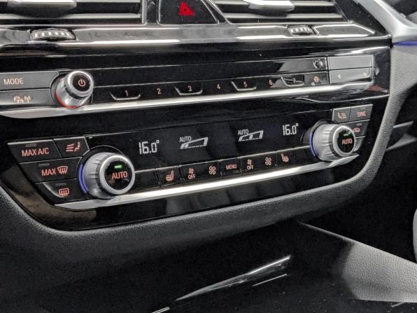 BMW 5 серии VII (G30/G31/G38) с пробегом 2019 года, цена 3 700 000 рублей, 89425 км, седан, Автокод Объявления
