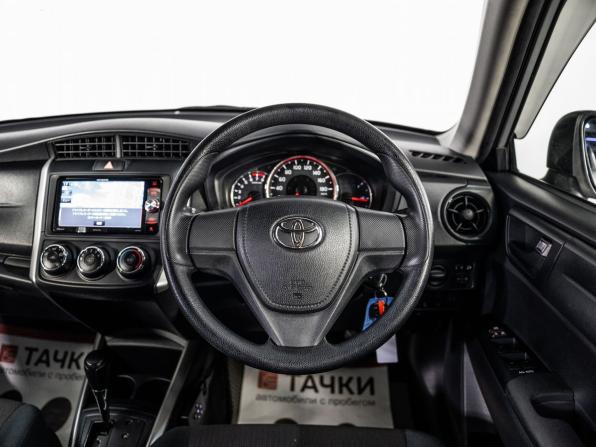 Toyota Corolla XI (E160 E170 E180) с пробегом 2015 года, цена 1 300 000 рублей, 59769 км, универсал, Автокод Объявления