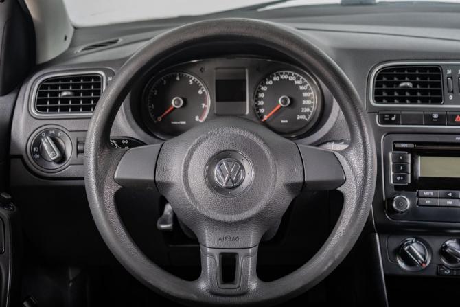 Volkswagen Polo V с пробегом 2012 года, цена 829 000 рублей, 171300 км, седан, Автокод Объявления
