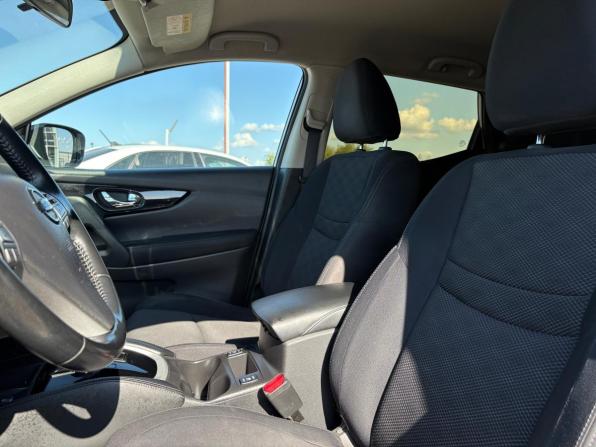 Nissan Qashqai II с пробегом 2017 года, цена 1 634 000 рублей, 121700 км, внедорожник, Автокод Объявления